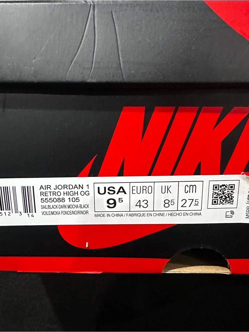 Air Jordan 1 Retro High OG (Dark Mocha)
